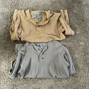 Men’s Pre Own As Is old Navy Lot Of 2 Thermal Button Long Sleeve Shirts size L